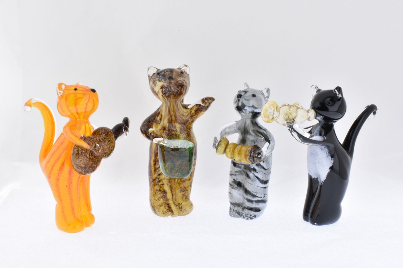 Art Glass Cat Musicians
