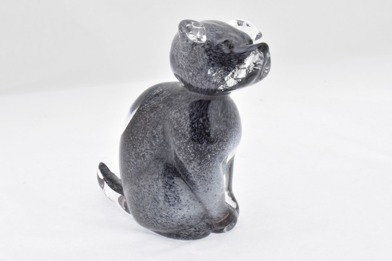 Art Glass Staffordshire Bull Terrier